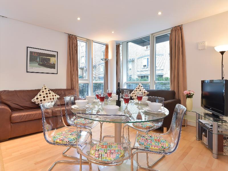 Amber Nike Apartments Londra Dış mekan fotoğraf