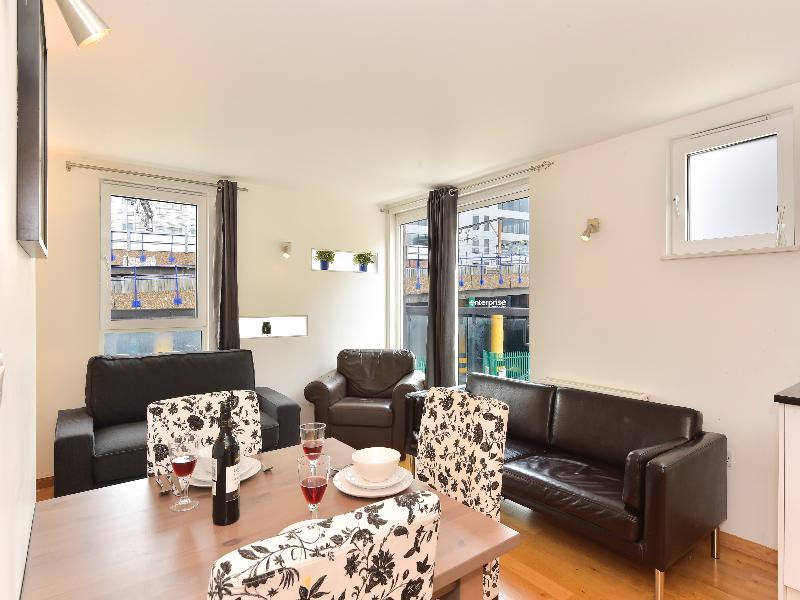 Amber Nike Apartments Londra Dış mekan fotoğraf
