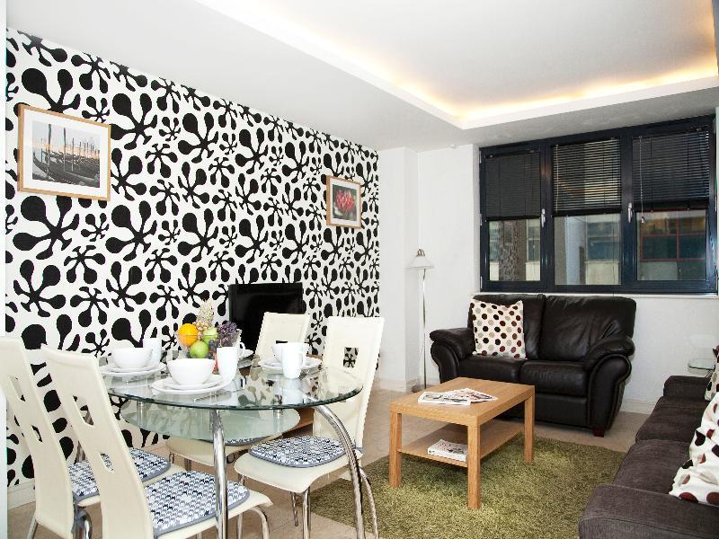 Amber Nike Apartments Londra Dış mekan fotoğraf