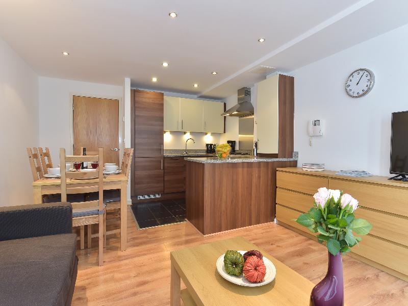 Amber Nike Apartments Londra Dış mekan fotoğraf