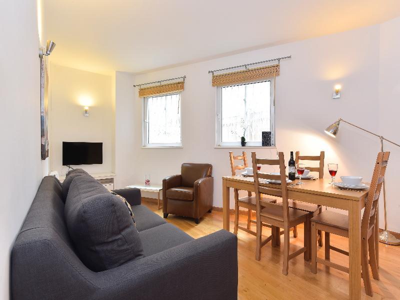 Amber Nike Apartments Londra Dış mekan fotoğraf